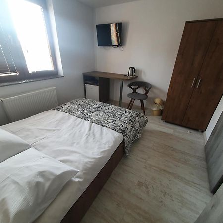 Holiday House 库瑞尼卡慕斯卡 外观 照片