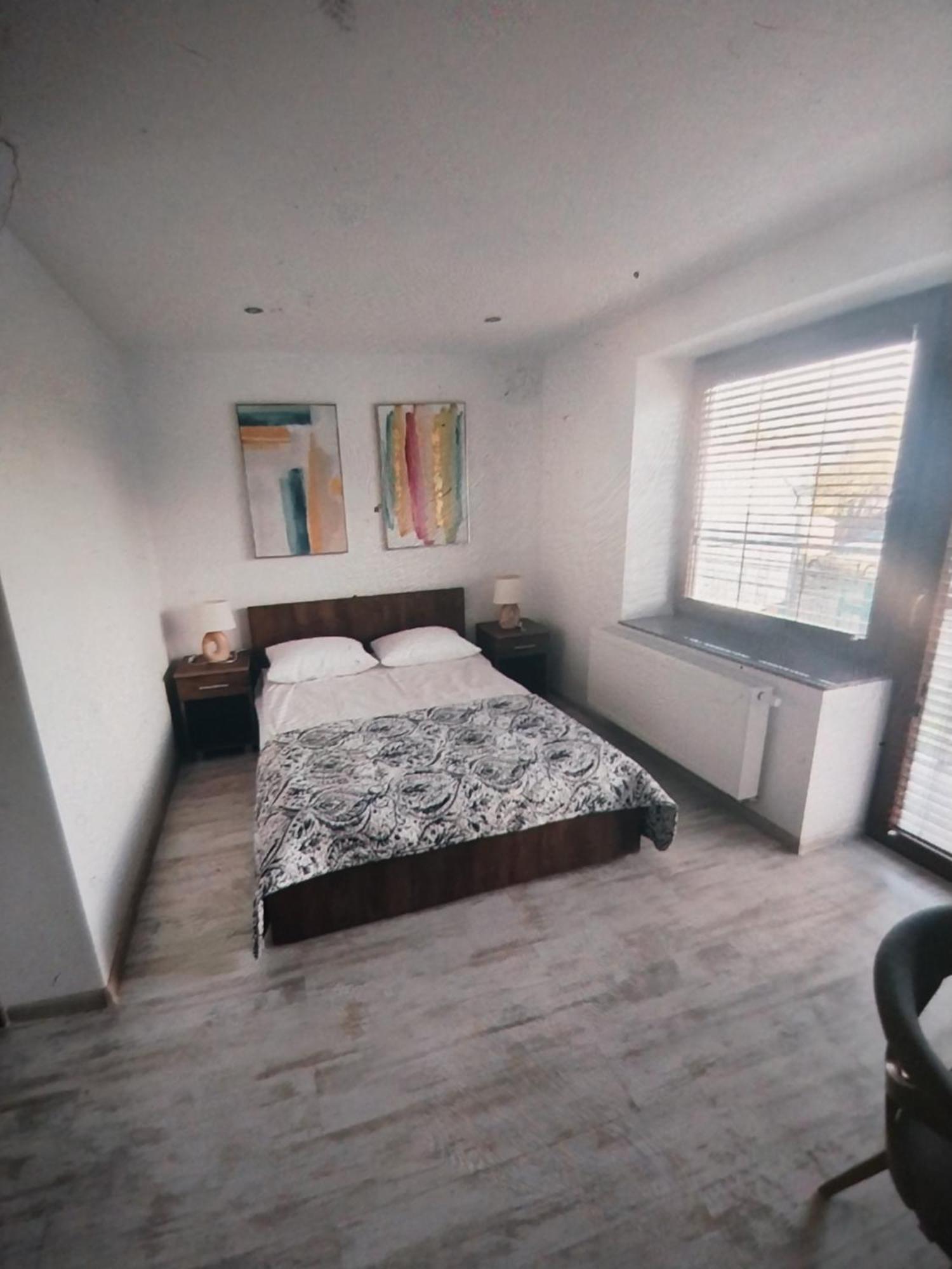 Holiday House 库瑞尼卡慕斯卡 外观 照片